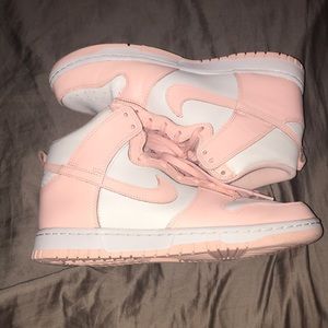 Nike dunk high crimson tint-sail